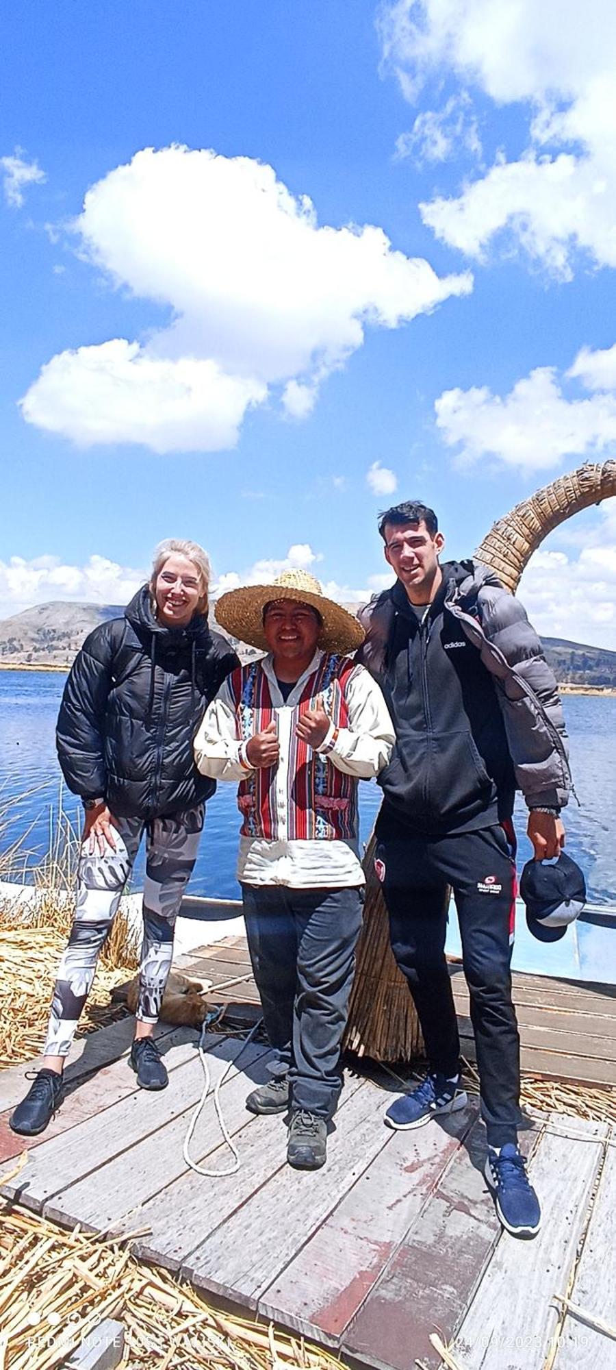 Uros Waliski Lodge Puno Eksteriør billede