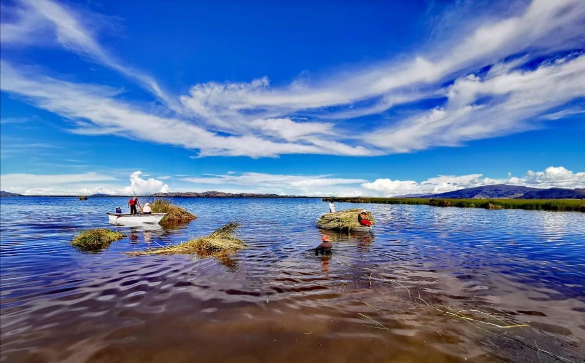 Uros Waliski Lodge Puno Eksteriør billede